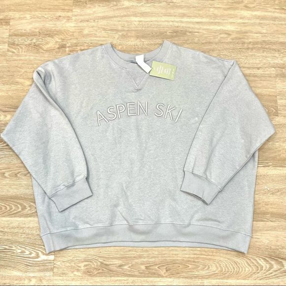 H&M Tops - 12.H&M Alpine Aspen Ski Sweatshirt